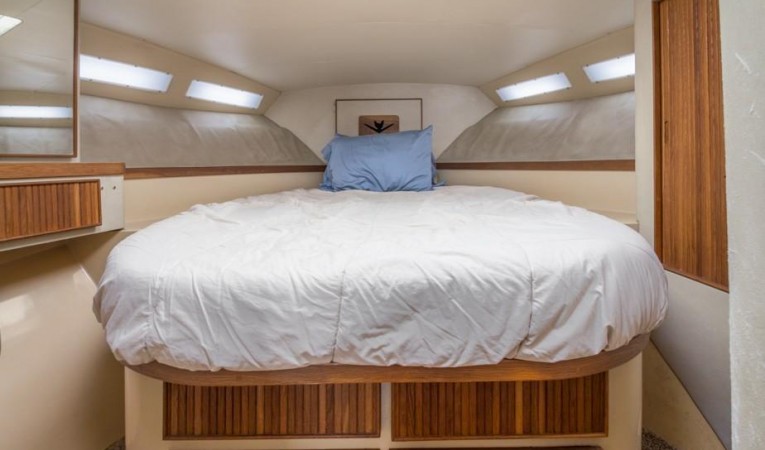 37 Bertram Master Stateroom