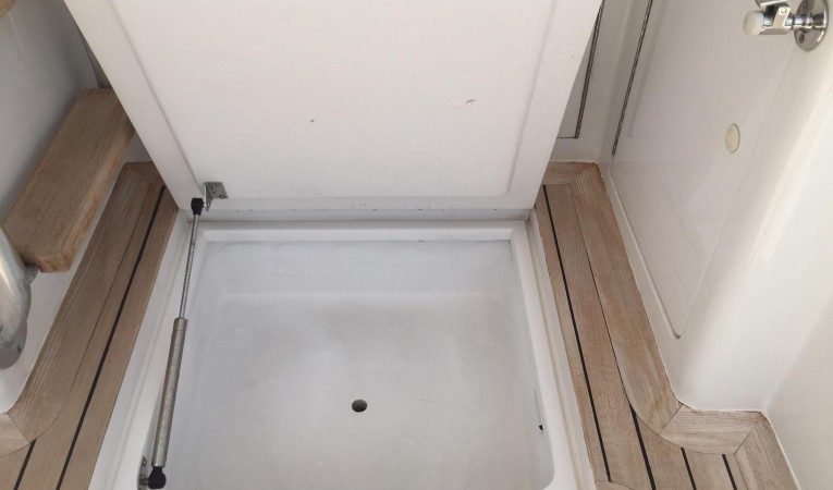 50 Viking Under Entry Step Refrigerator