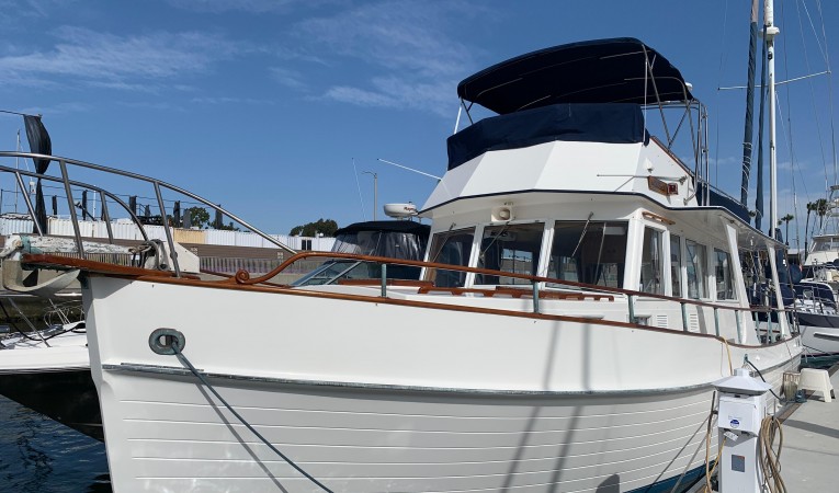 42 Grand Banks 