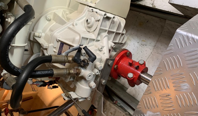 42 Grand Banks Port Gear Box