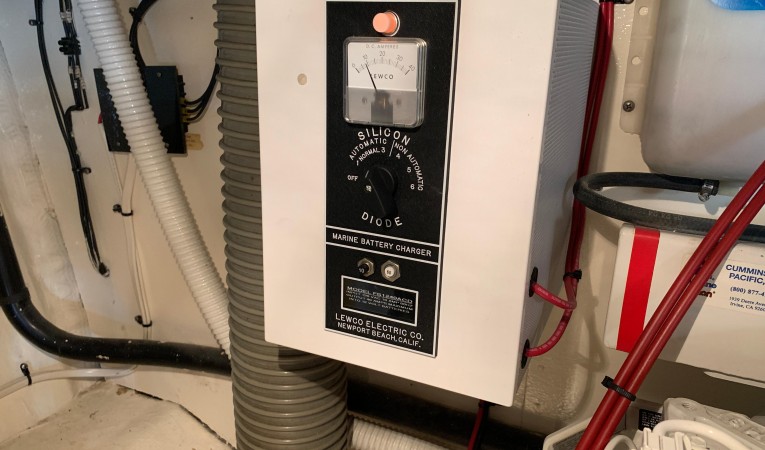 42 Grand Banks LEWCO Battery charger