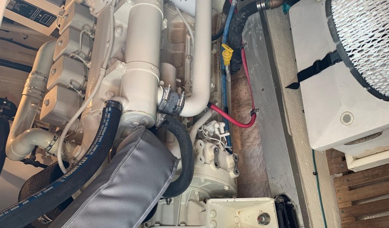 42 Grand Banks Port Motor