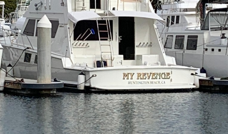 65 Hatteras 