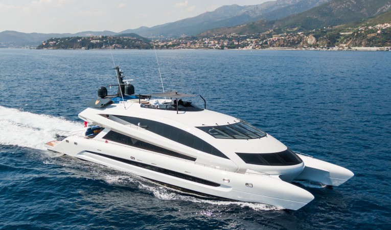 135 Royal Falcon Fleet 