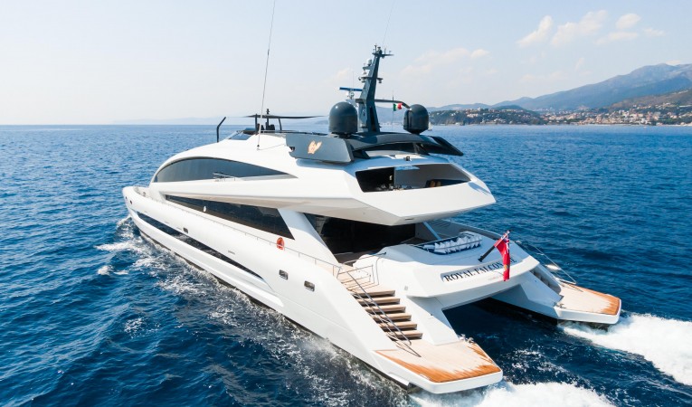 135 Royal Falcon Fleet 