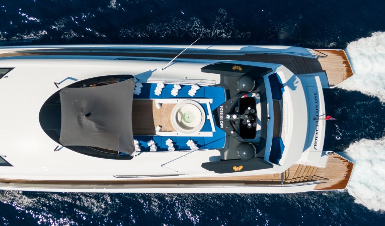 135 Royal Falcon Fleet 