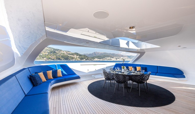 135 Royal Falcon Fleet 