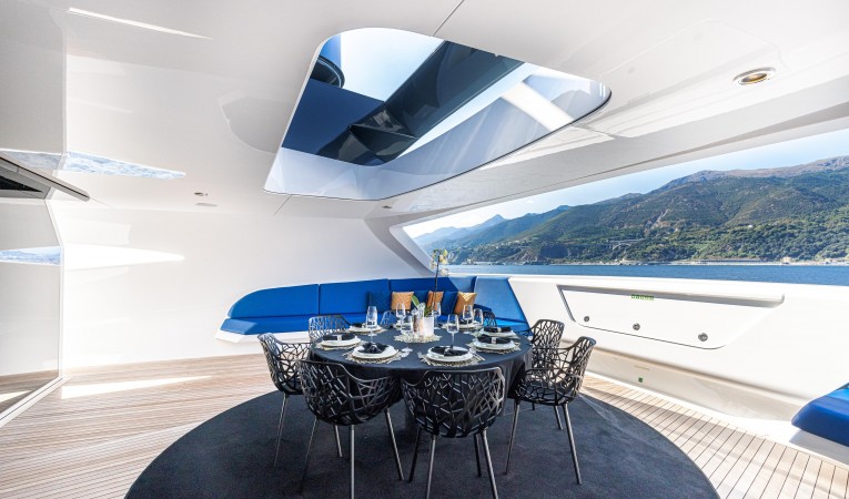 135 Royal Falcon Fleet 