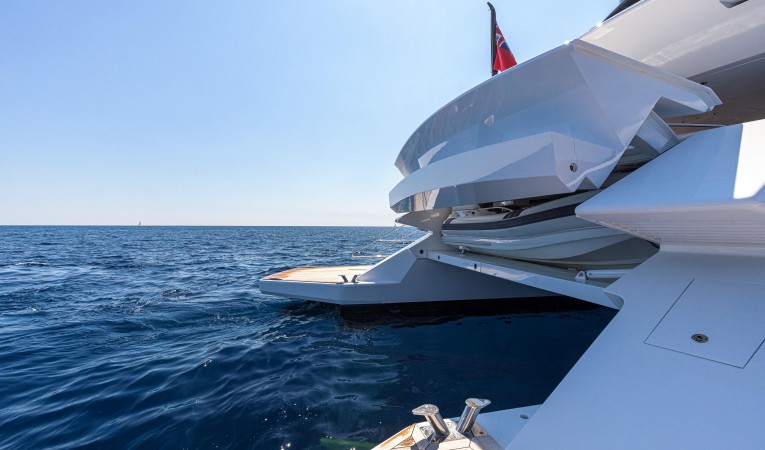 135 Royal Falcon Fleet 