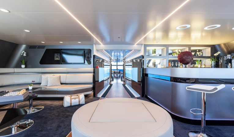 135 Royal Falcon Fleet 