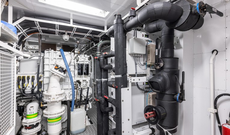 135 Royal Falcon Fleet 