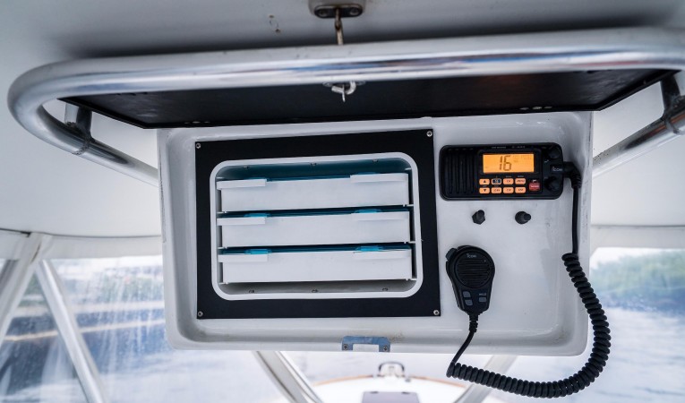30 Gamefisherman VHF and Tackle Storage