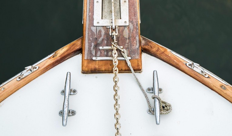 30 Gamefisherman Windlass and Pulpit