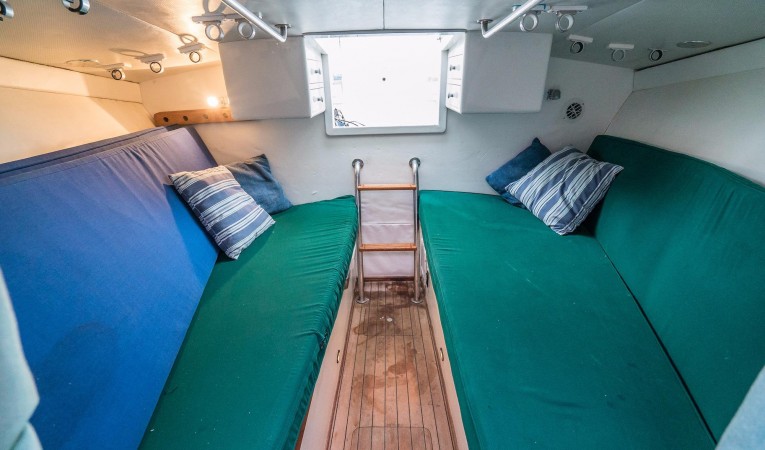 30 Gamefisherman Cabin aft