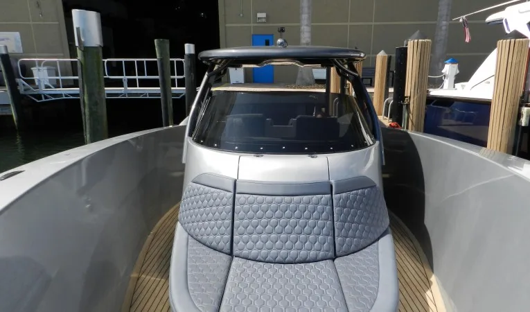 38 SV Yachts 