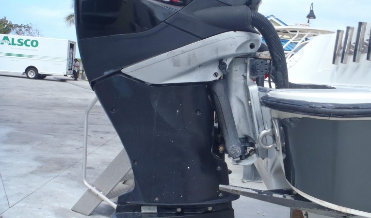 33 Hydra-Sports Mercury Verado 350s