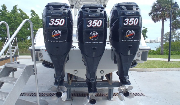 33 Hydra-Sports Mercury Verado 350s