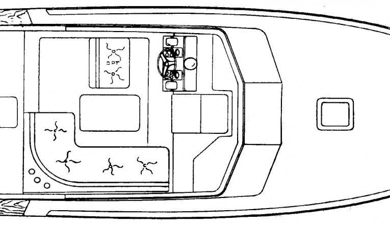32 Topaz 32 Royale cockpit, bridge deck