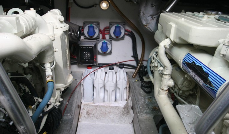 32 Topaz Engine Room Forward