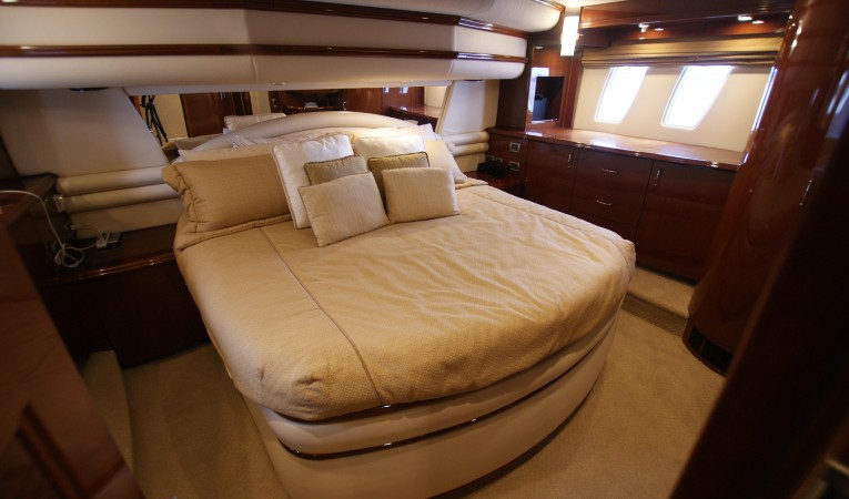 59 Marquis master queen