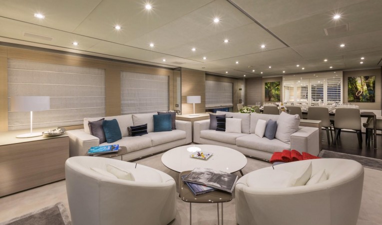 140 Benetti Main Salon