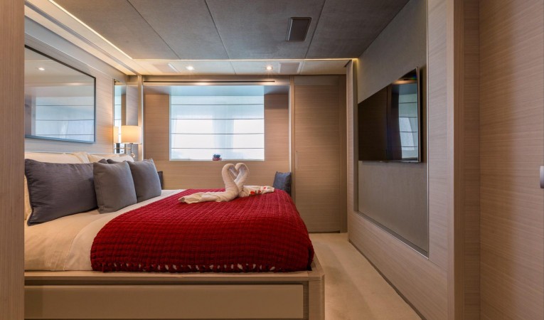 140 Benetti Master Stateroom
