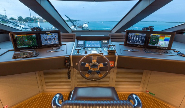 140 Benetti Pilothouse