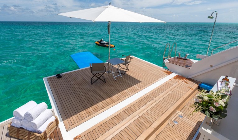 140 Benetti Beach Club