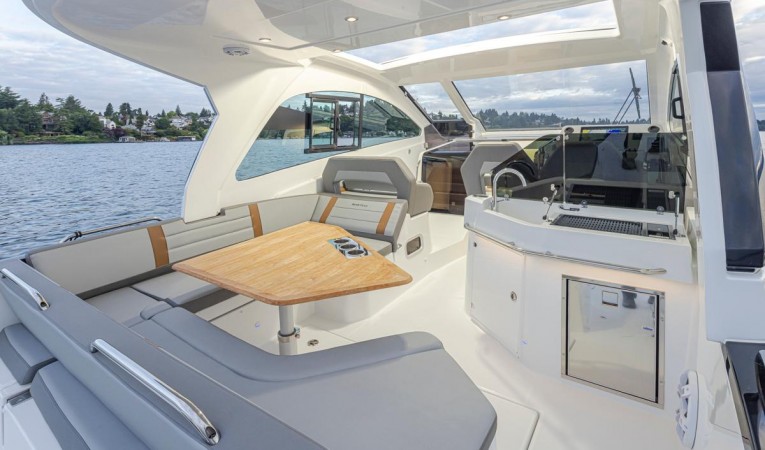 32 Beneteau 
