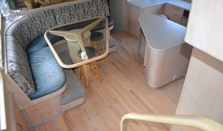 85 Monk Galley Sette