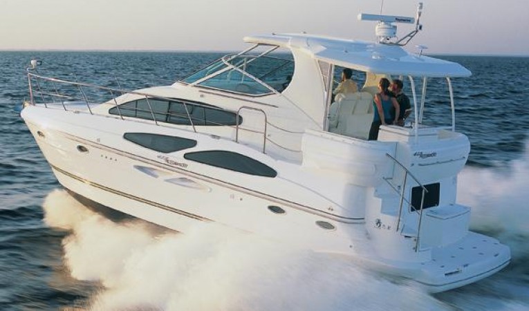41 Cruisers Yachts Manufacturer Provided Image