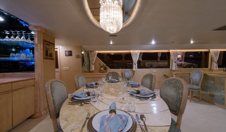 85 Broward Dining Salon