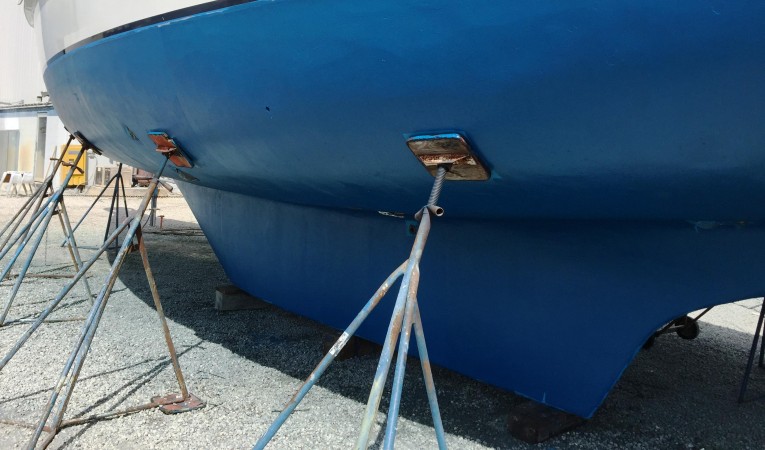 63 Cruising Ketch New Bottom March 2015 - Port keel