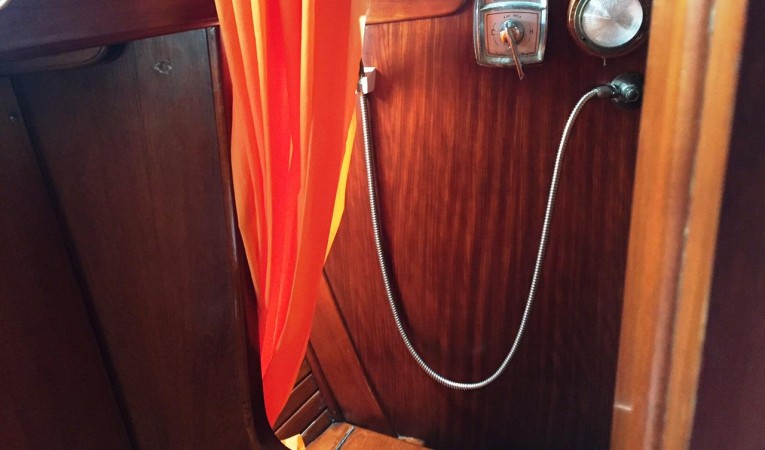 63 Cruising Ketch Guest Cabin Head Shower