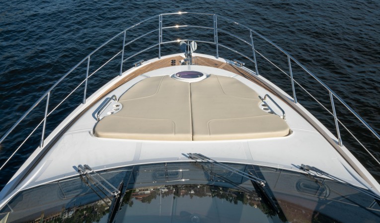 60 Azimut 