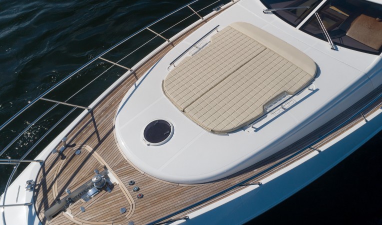 70 Azimut 
