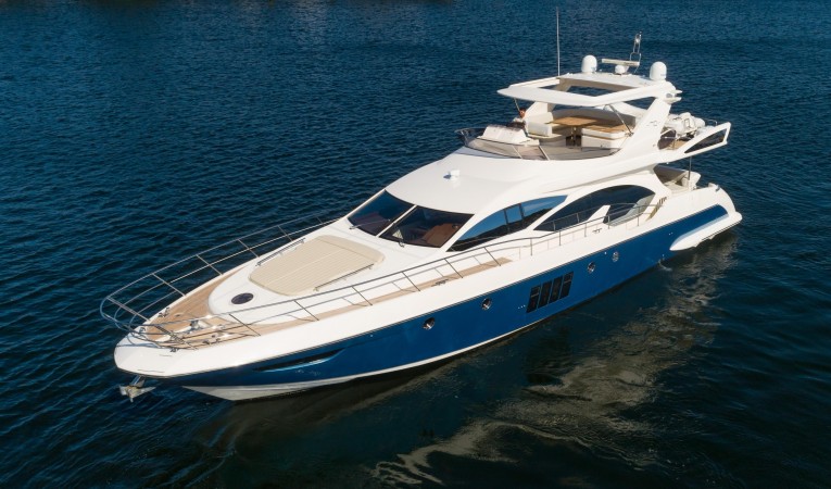 70 Azimut 