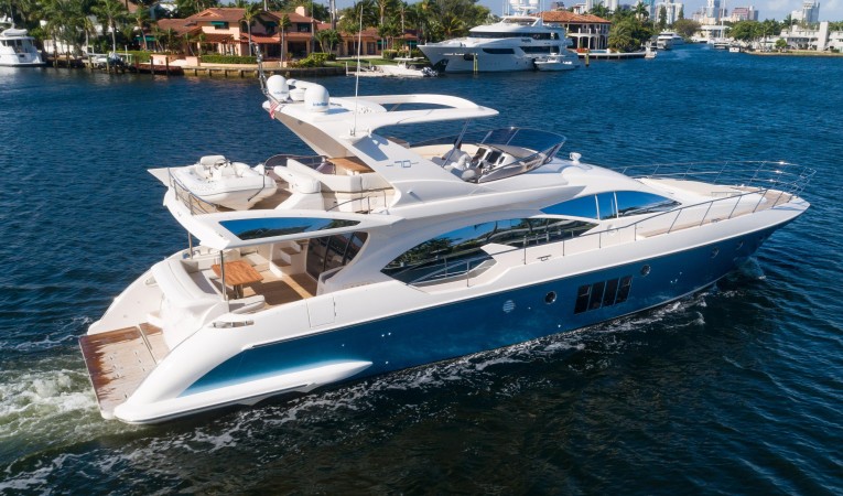70 Azimut 