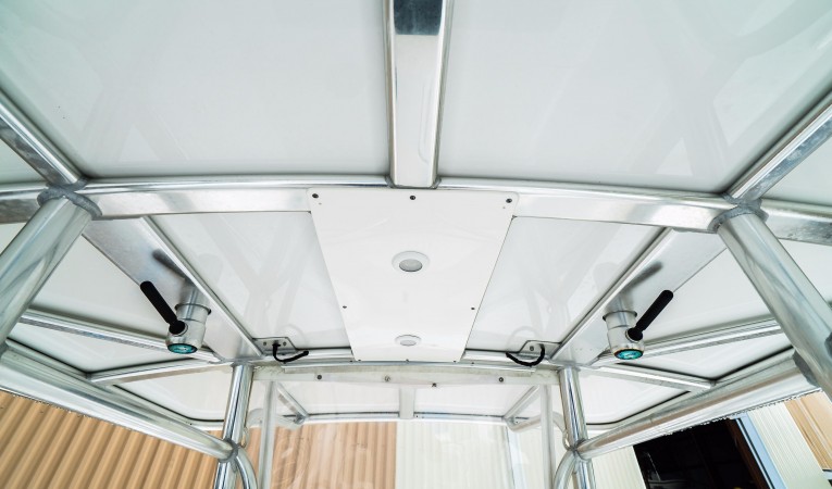 28 Southport Fiberglass T-Top