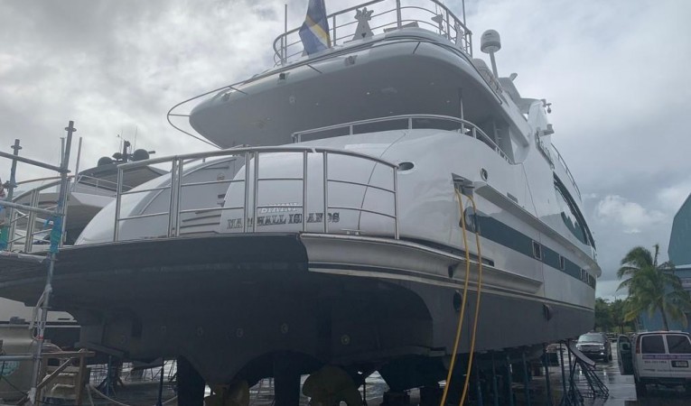 118 Millennium Super Yachts 