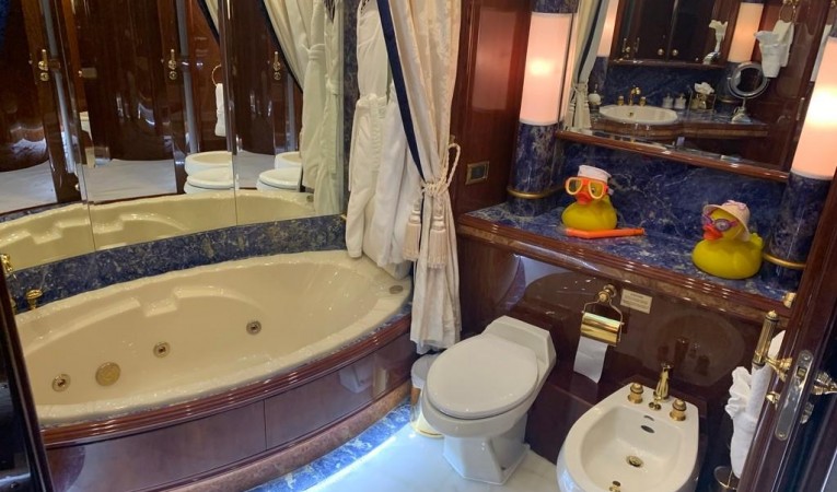 118 Millennium Super Yachts 