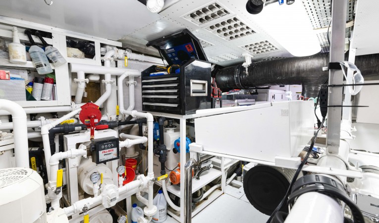 118 Millennium Super Yachts 