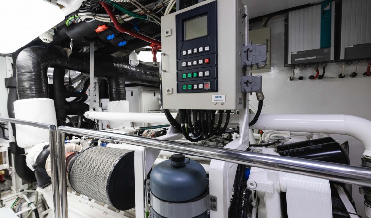 118 Millennium Super Yachts 