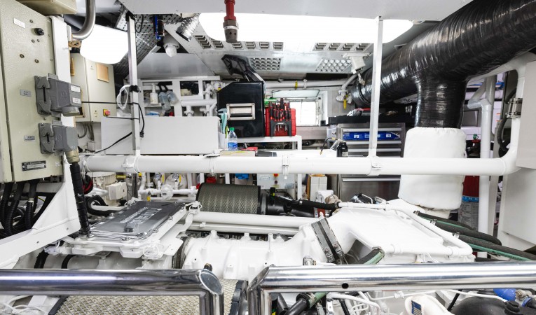 118 Millennium Super Yachts 