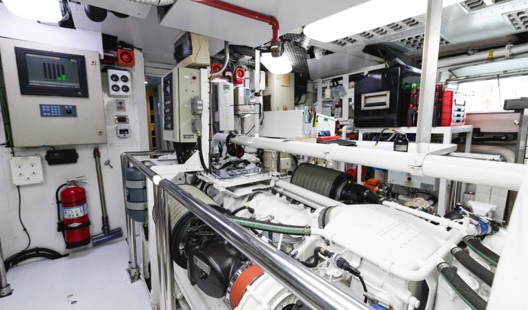 118 Millennium Super Yachts 