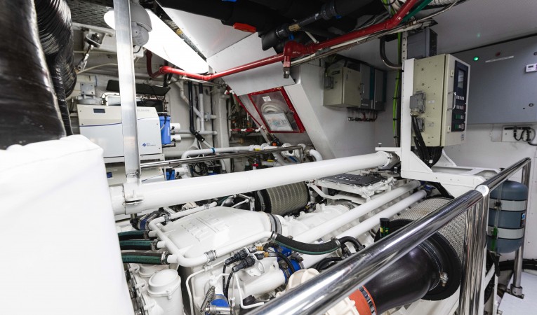 118 Millennium Super Yachts 