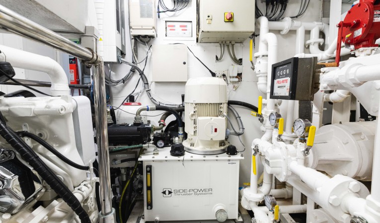 118 Millennium Super Yachts 