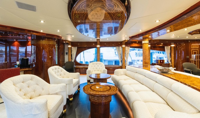 118 Millennium Super Yachts 