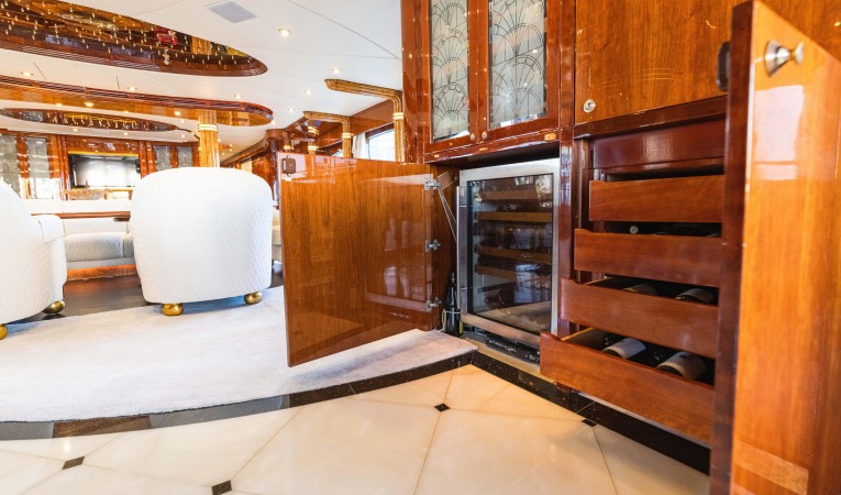 118 Millennium Super Yachts 