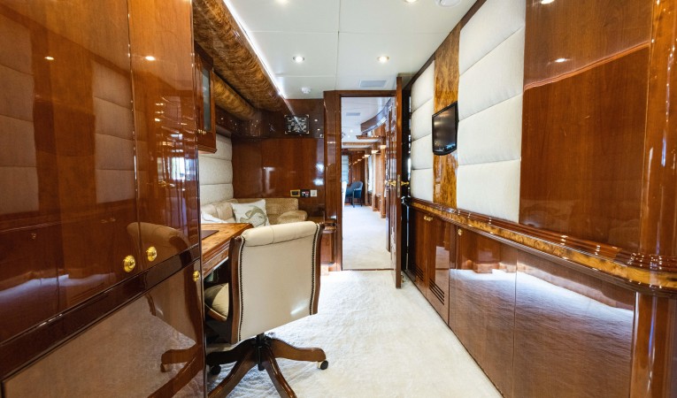 118 Millennium Super Yachts 